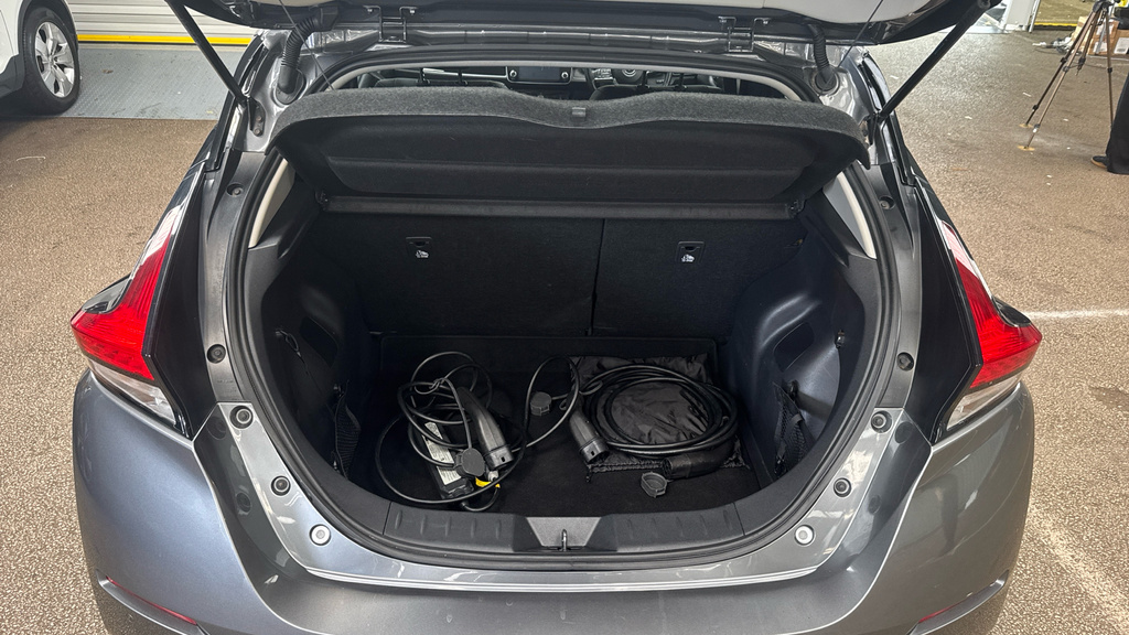 Nissan Leaf 40Kwh N-connecta Grey #15
