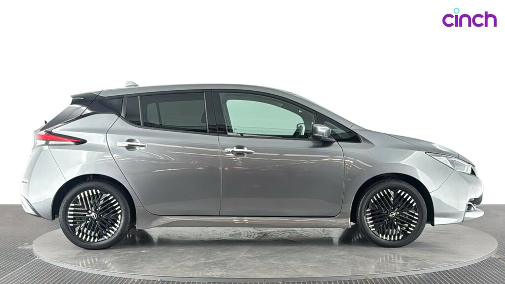 Nissan Leaf 40Kwh N-connecta Grey #2