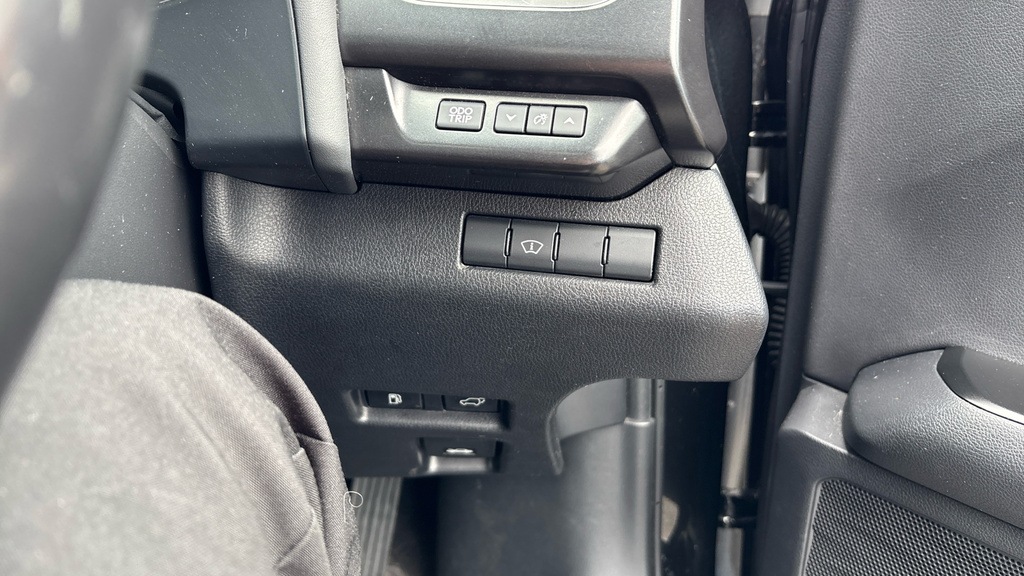 Lexus UX 2L Silver #30