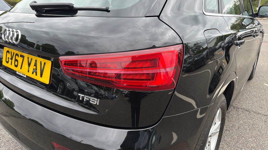 Audi Q3  Grey #37