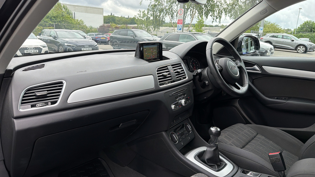 Audi Q3  Grey #10