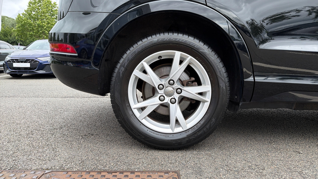 Audi Q3  Grey #20