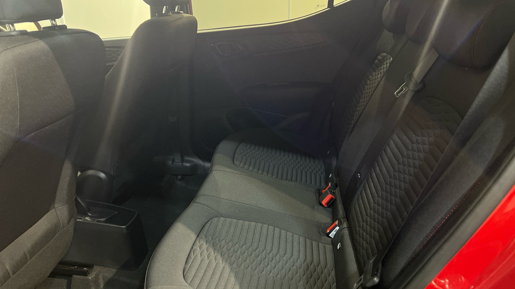 Hyundai I10 Premium Yellow #22