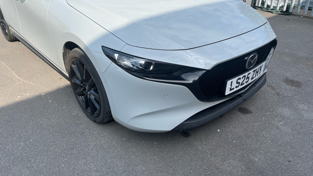Mazda 3 2.5 E-skyactiv G Mhev 140 Homura Hatchb Grey #32