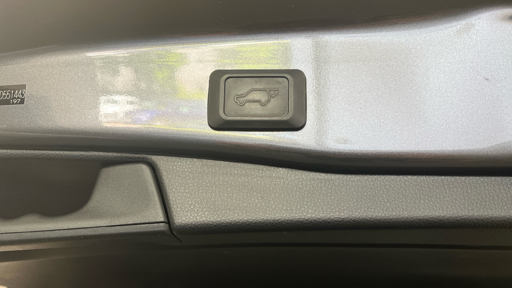 Toyota Rav 4 Dynamic White #39