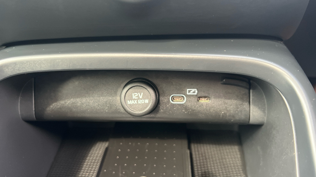 Volvo C40 Suv  #54