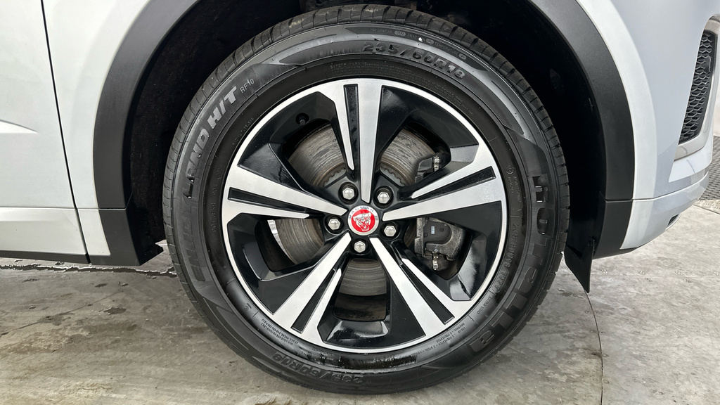 Jaguar E-Pace 2.0 D165 R-dynamic Se 2Wd Estate Black #33