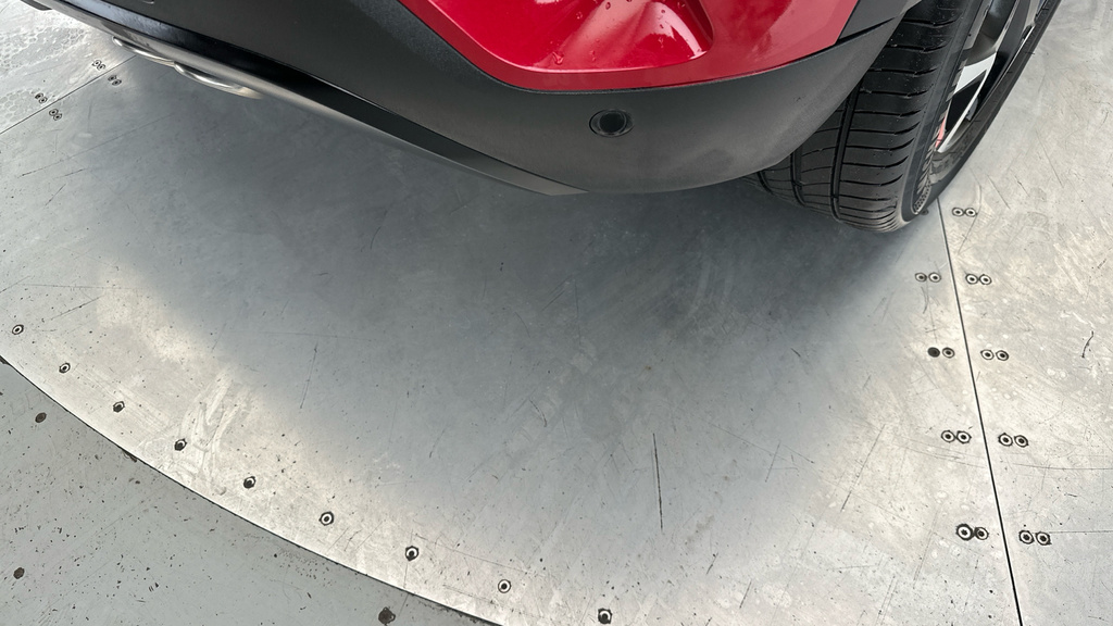 Vauxhall Mokka Ultimate Red #3
