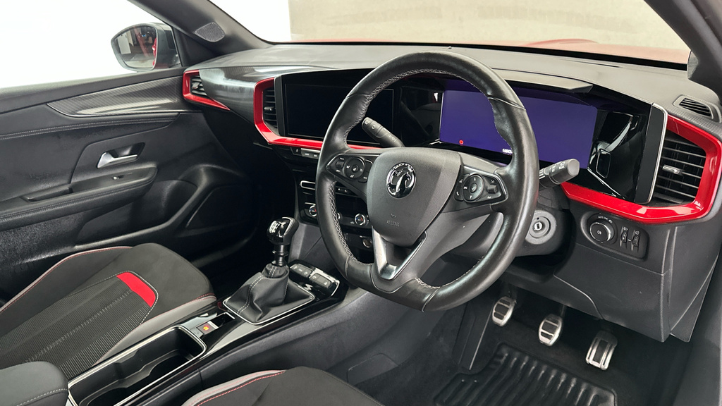 Vauxhall Mokka Ultimate Red #10