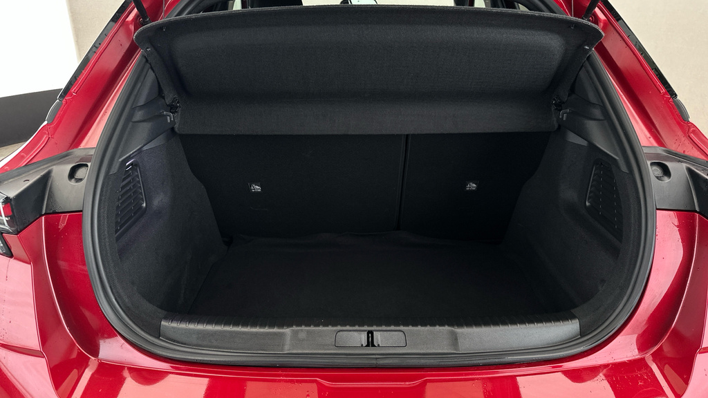 Vauxhall Mokka Ultimate Red #20