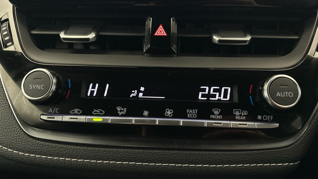 Toyota Corolla Icon Black #17