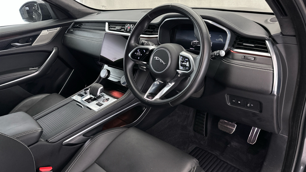 Jaguar F-Pace D300 Awd R-dynamic Se Black #15