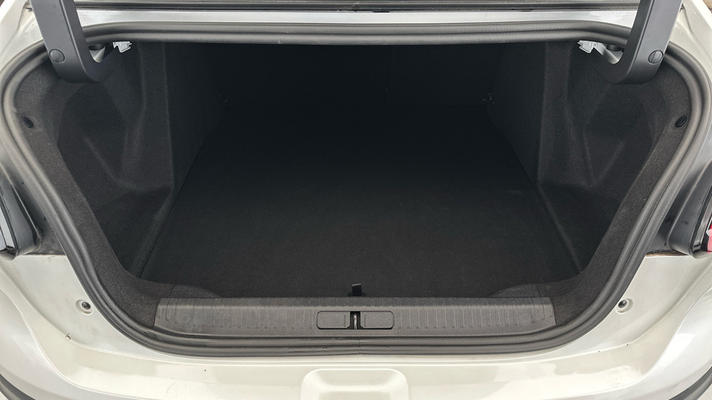Citroen e-C4 100Kw Shine Plus 50Kwh Grey #24