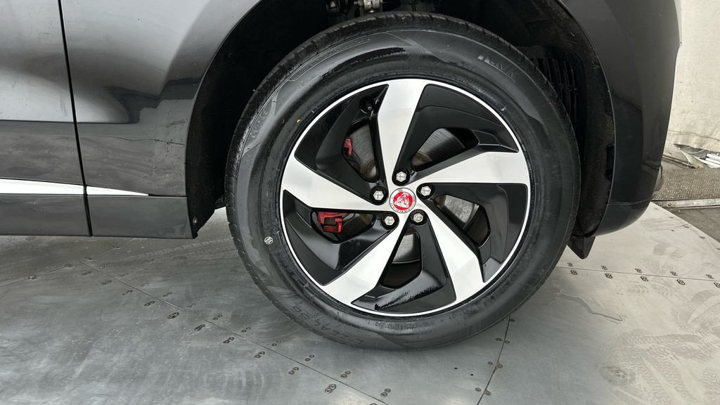 Jaguar F-Pace 3.0 D300 Sport Awd Black #29