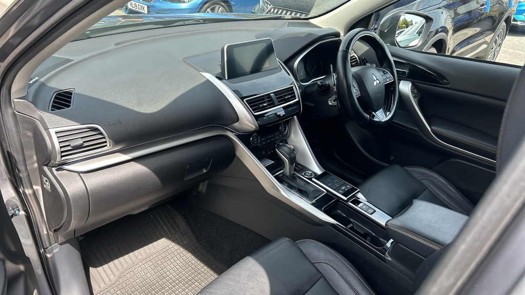 Mitsubishi Eclipse Cross 1.5 Dynamic Black #22