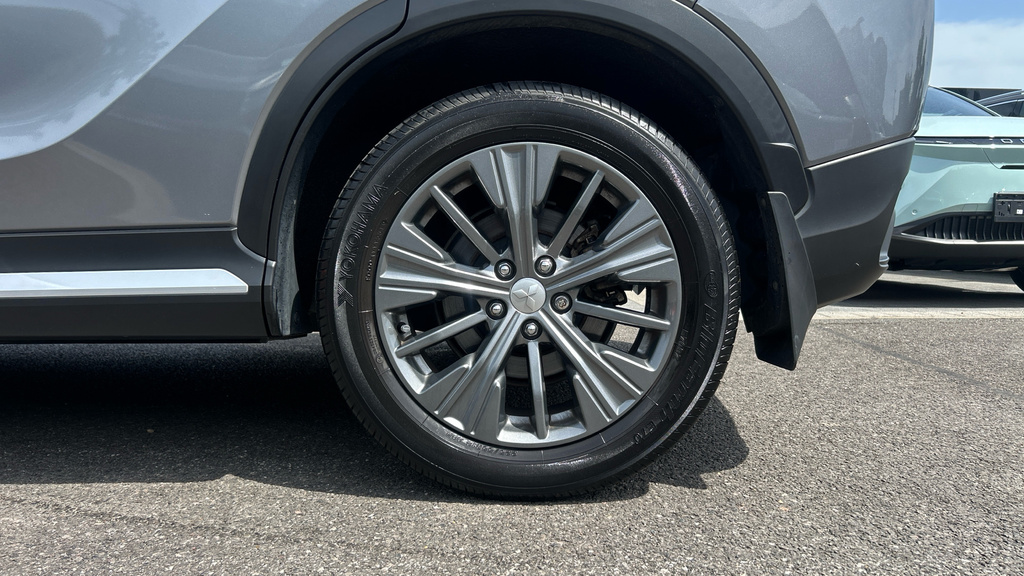 Mitsubishi Eclipse Cross 1.5 Dynamic Black #32