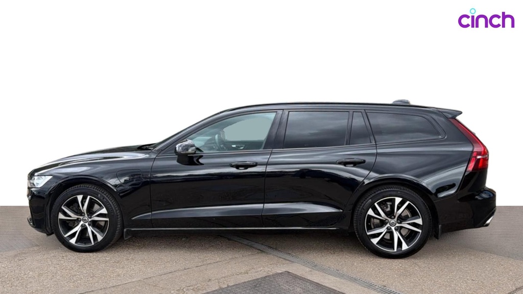Volvo V60 R Design Black #6