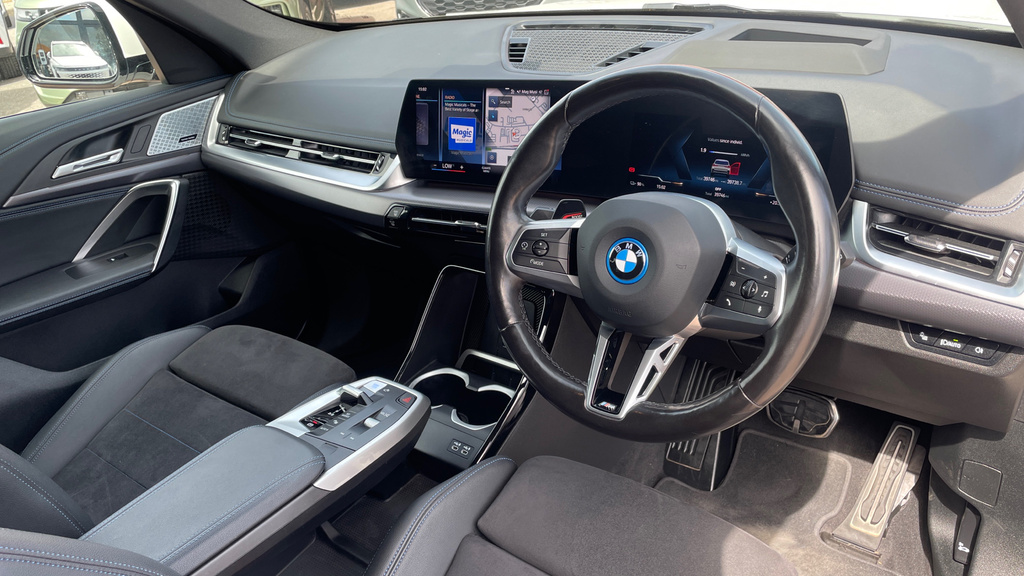 BMW iX1 Suv Blue #14