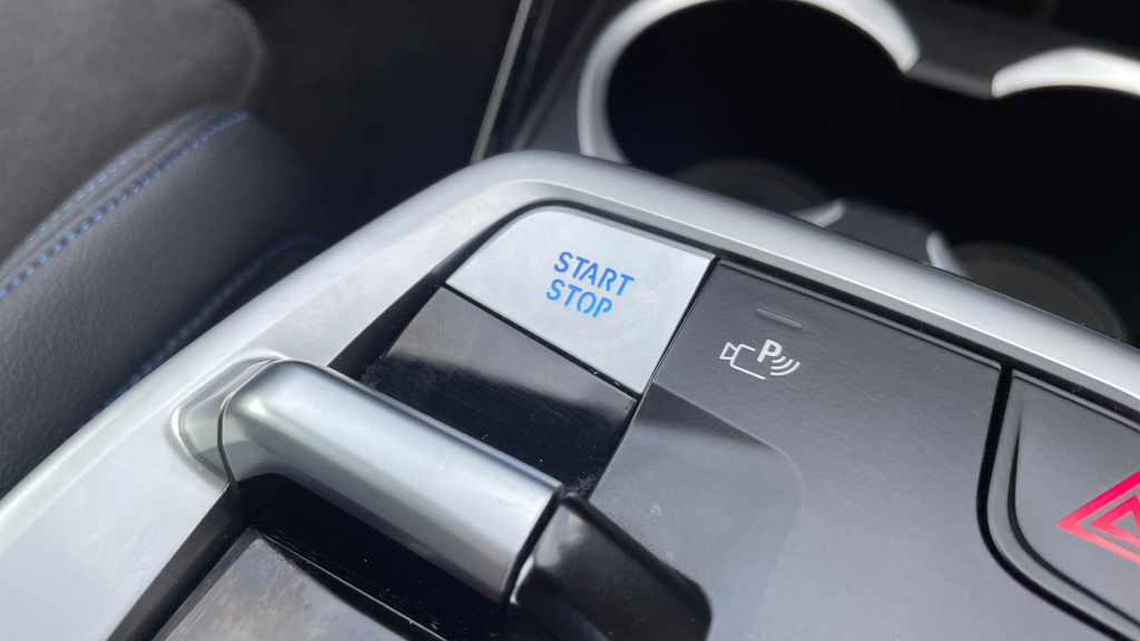 BMW iX1 Suv Blue #22