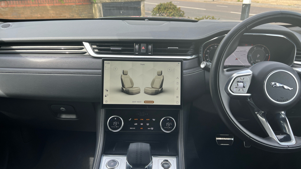 Jaguar F-Pace D200 Awd R-dynamic Se Black  #33