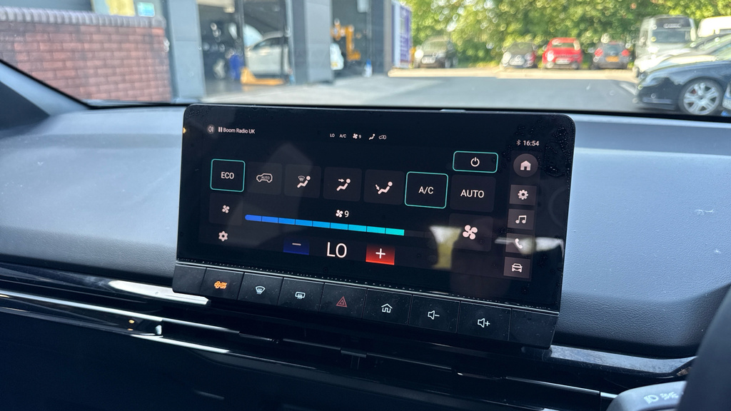 MG MG4 150Kw Trophy Ev Long Range 64Kwh Orange #15