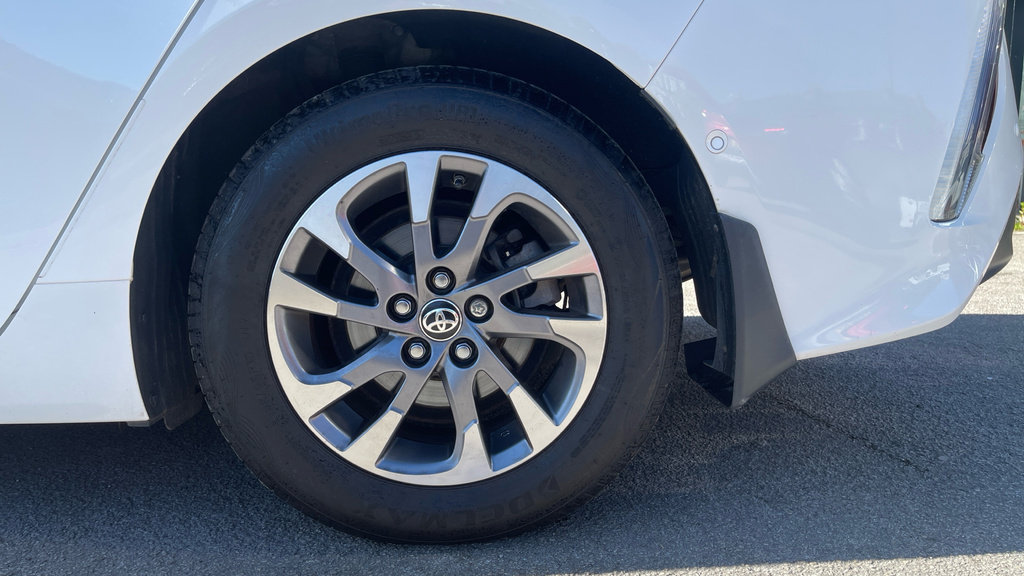 Toyota Prius Phev Excel Grey #32