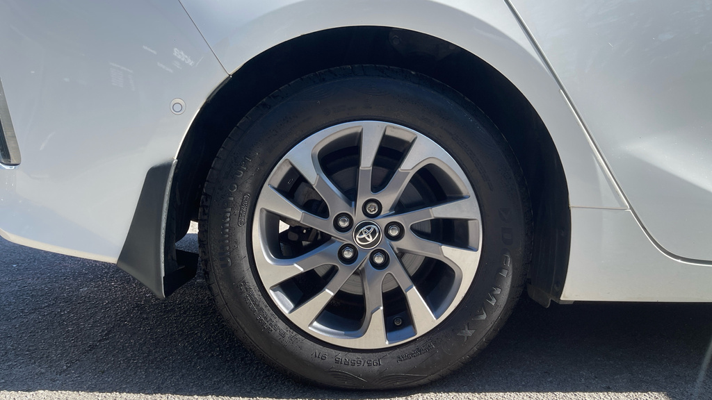 Toyota Prius Phev Excel Grey #33