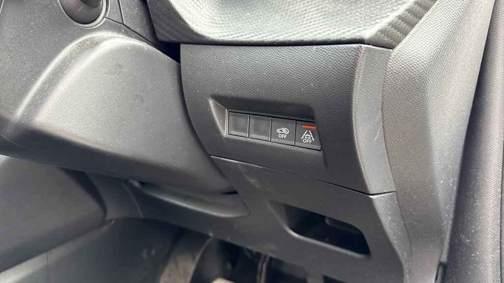 Peugeot 2008 Active Grey #35