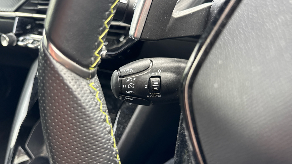 Peugeot 2008 Active Grey #22