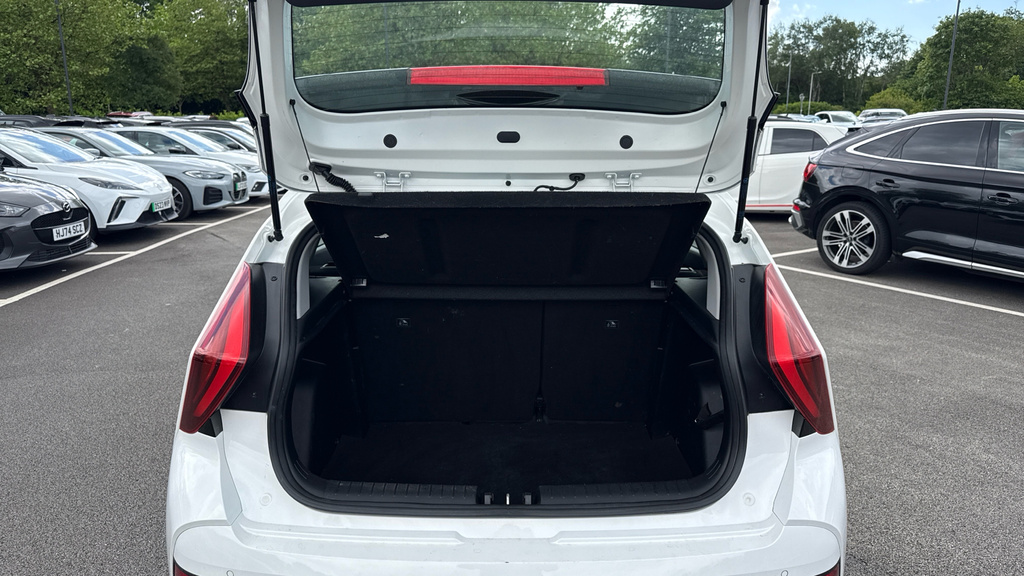 Hyundai Bayon Premium Grey #23