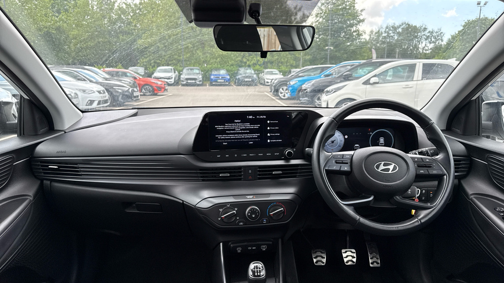 Hyundai Bayon Premium Grey #15