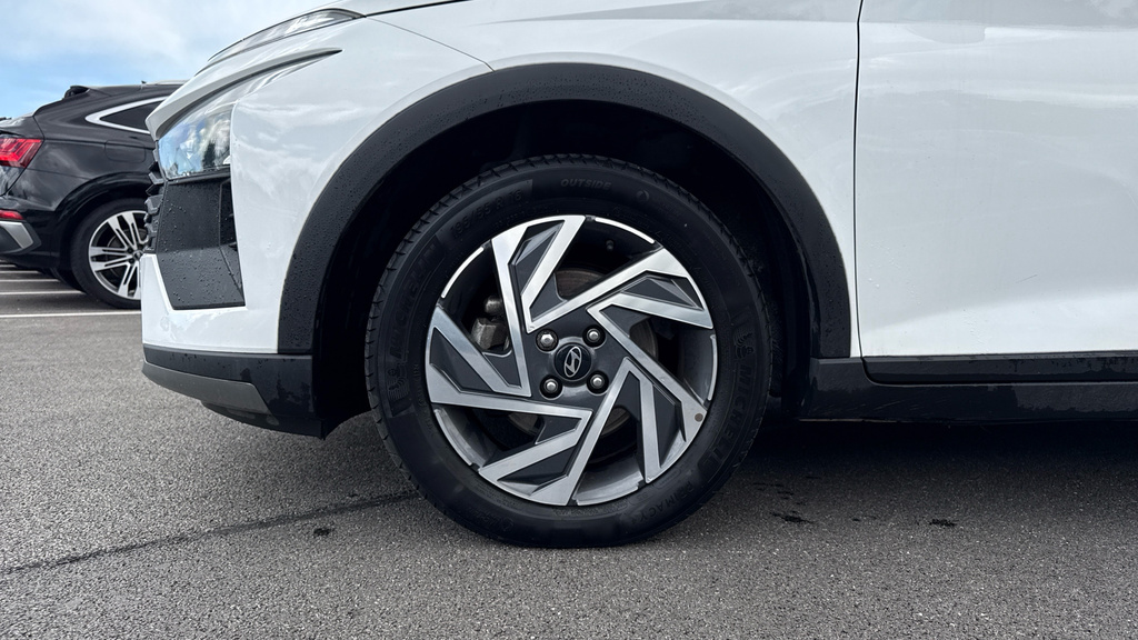 Hyundai Bayon Premium Grey #24