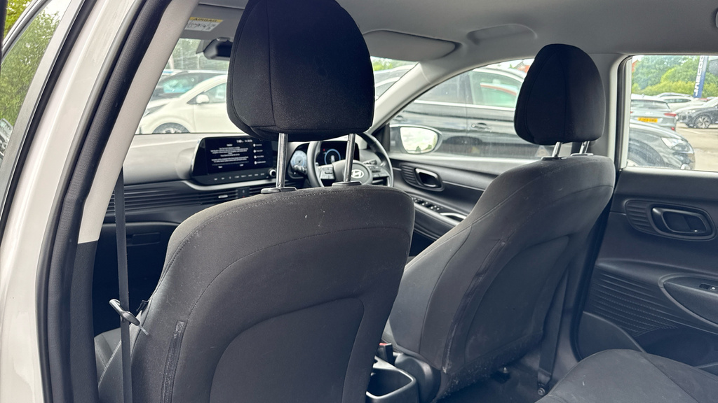 Hyundai Bayon Premium Grey #22