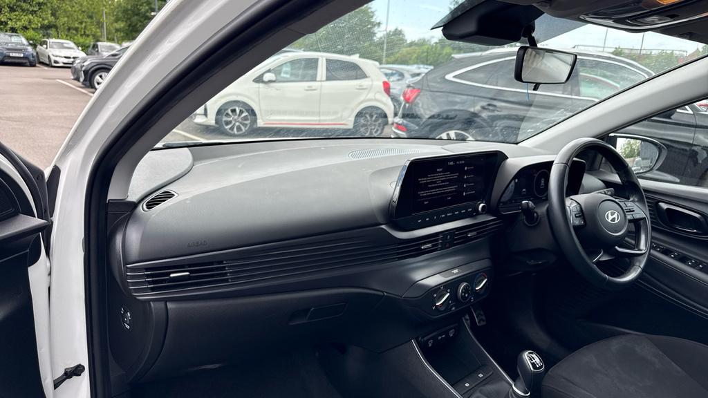 Hyundai Bayon Premium Grey #14