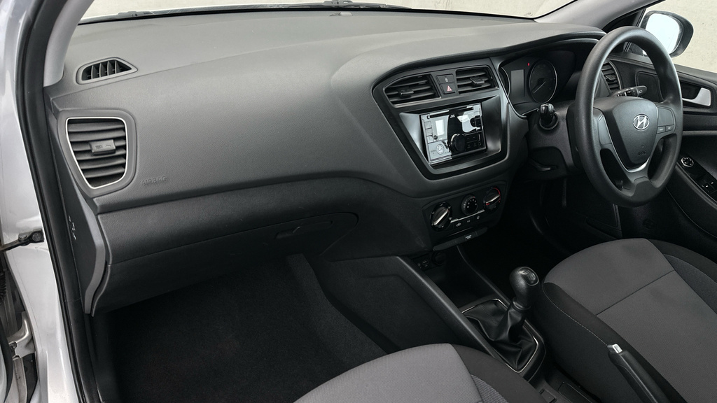Hyundai I20 Se Grey #10
