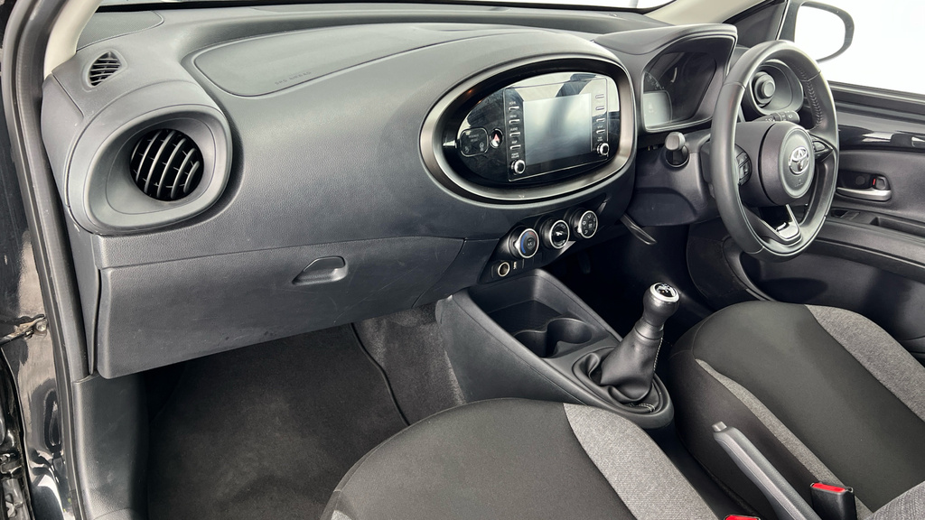 Toyota Aygo X 1.0 Vvt-i Pure Black #11