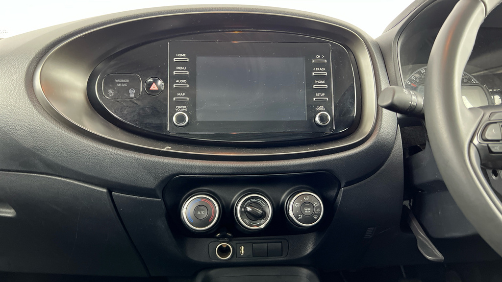 Toyota Aygo X 1.0 Vvt-i Pure Black #15