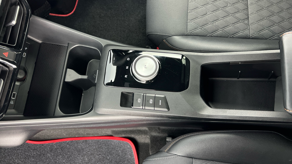 MG MG3 1.5 Vti-tech Exclusive Navigation Hatchback Black #32