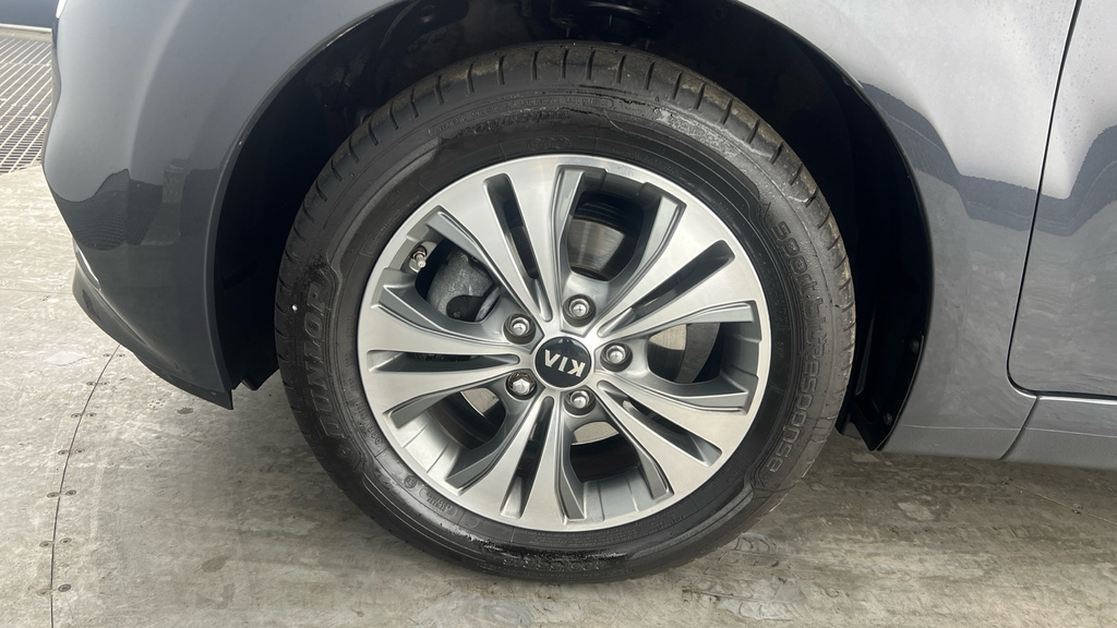 Kia Venga 1.6 2 6 Silver #19