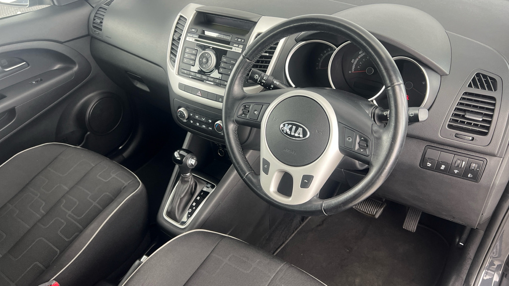 Kia Venga 1.6 2 6 Silver #9