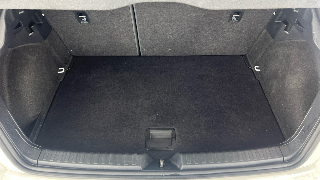 Audi A1 Black Edition 25 Tfsi 95 Ps 5-Speed Silver #21