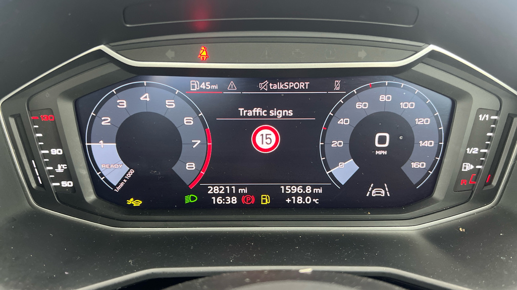 Audi A1 Black Edition 25 Tfsi 95 Ps 5-Speed Silver #19