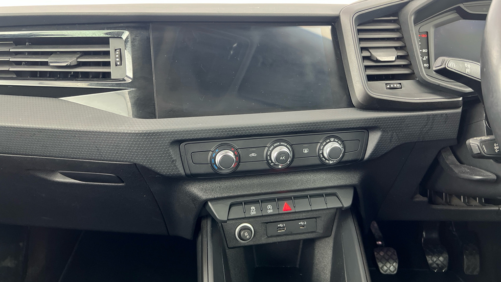 Audi A1 A1 Sportback 25 Tfsi S Line White #17