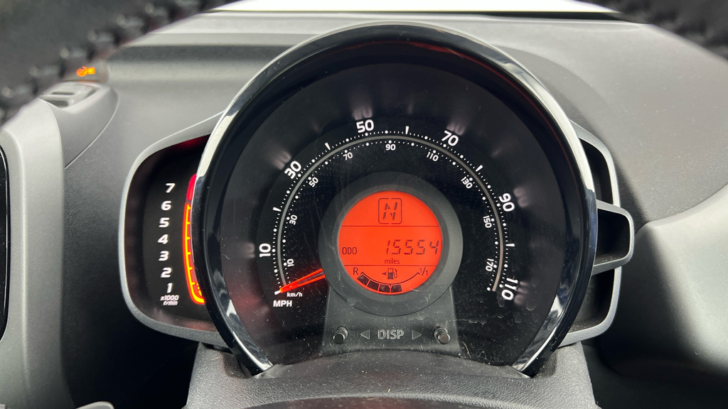 Toyota Aygo X Aygo X-play Red #20