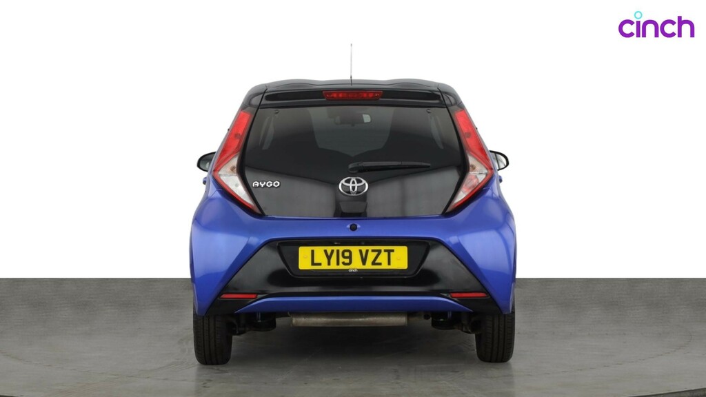 Toyota Aygo X Aygo X-play Red #4