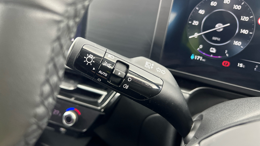 Kia e-Niro 64.8Kwh 3 White #12
