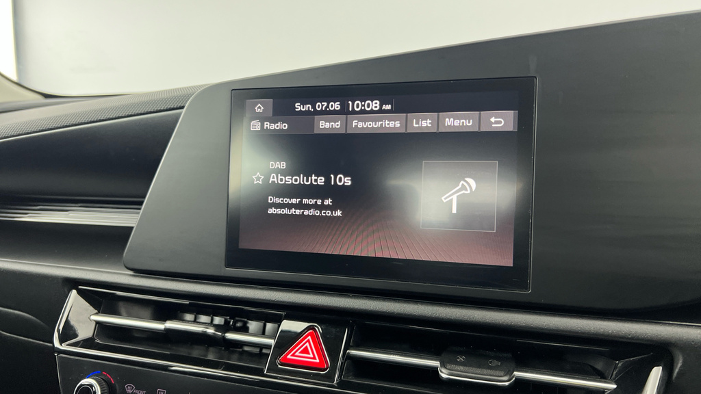 Kia e-Niro 64.8Kwh 3 White #21