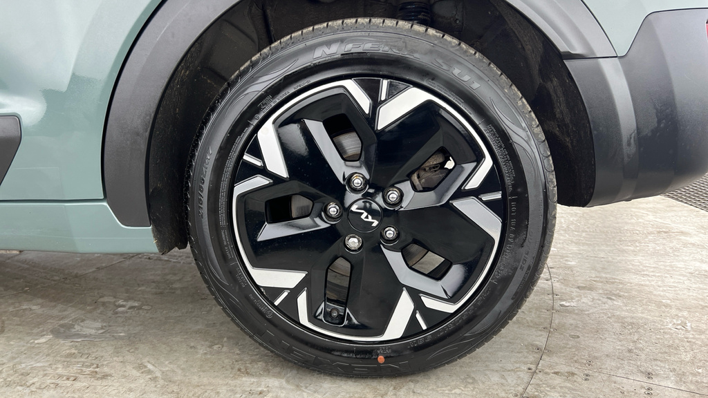 Kia e-Niro 64.8Kwh 3 White #28