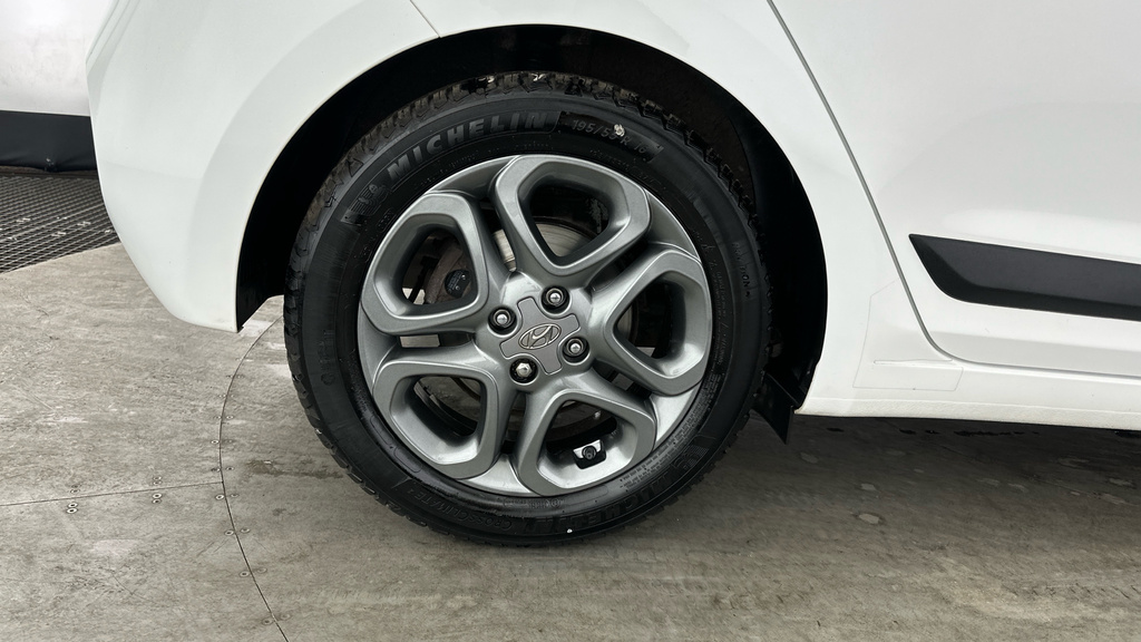 Hyundai I20 White #23