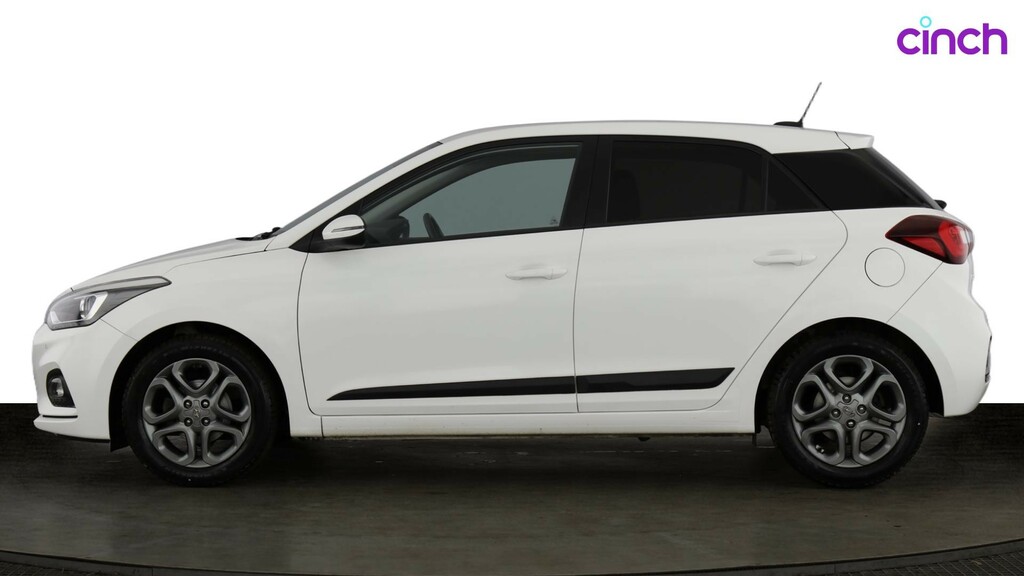 Hyundai I20 White #6